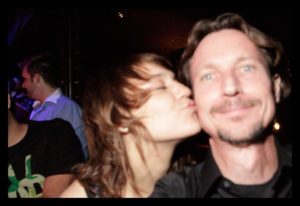Allan Sturm gets random kiss from admirer